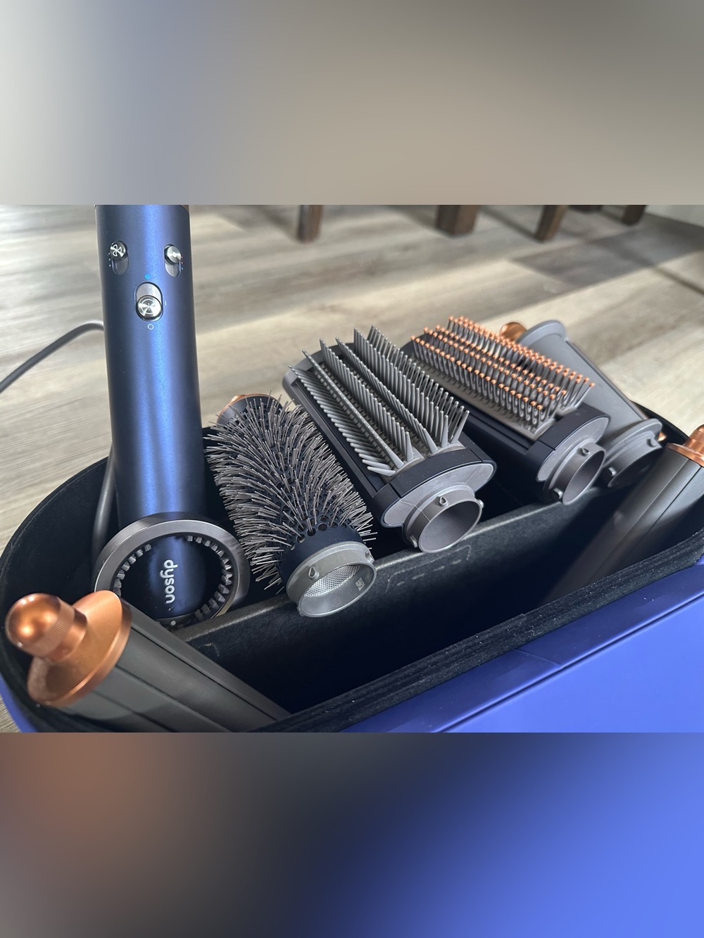 Dyson Airwrap Multistyler, like new - Picture 4 of 6